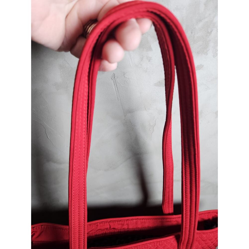 Vera Bradley Red Quilted Tote Bag Zip Closure Inner & Outer Pockets - Picture 5 of 10
